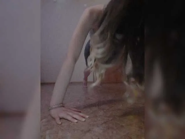 Live sex webcam photo for Reifffff #275905903