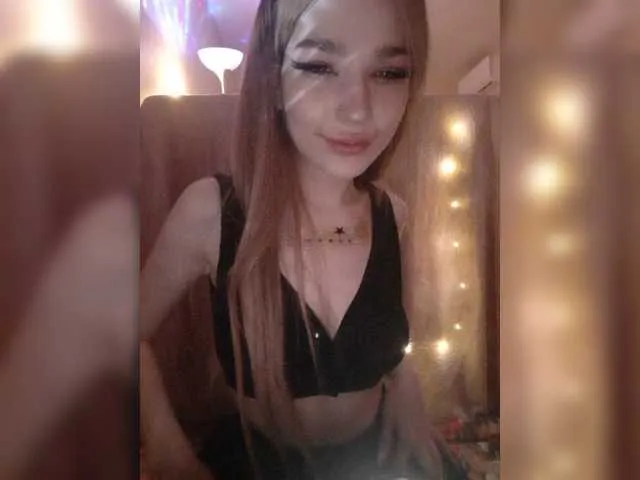 Live sex webcam photo for Reifffff #276779440