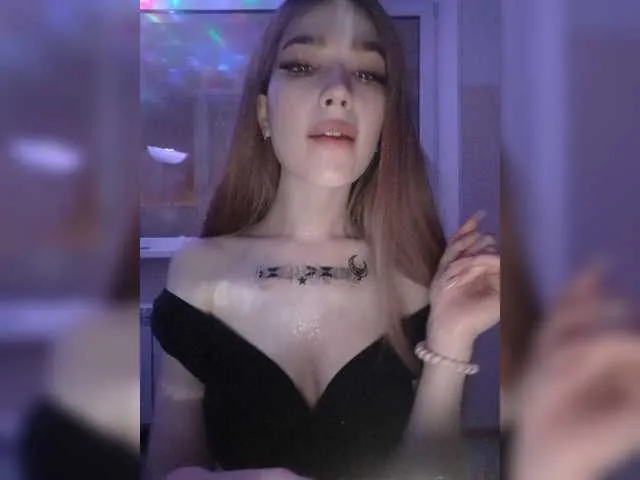 Live sex webcam photo for Reifffff #276792441