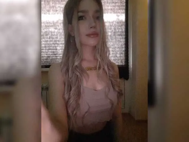 Live sex webcam photo for Reifffff #277697394