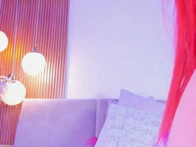 Live sex webcam photo for Reiizy #289753928