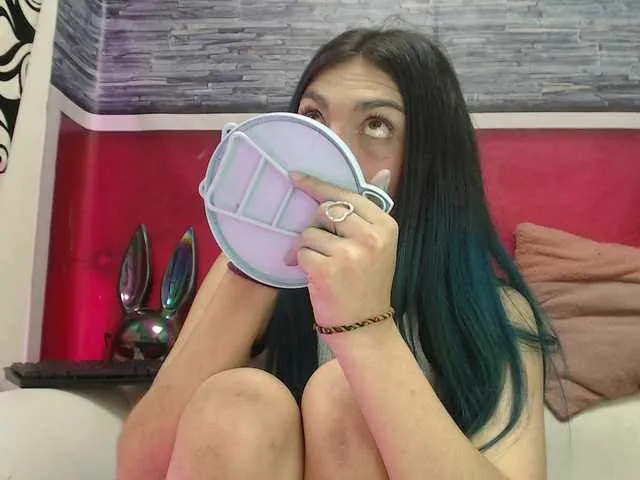 Live sex webcam photo for ReilyMelizza #290499474