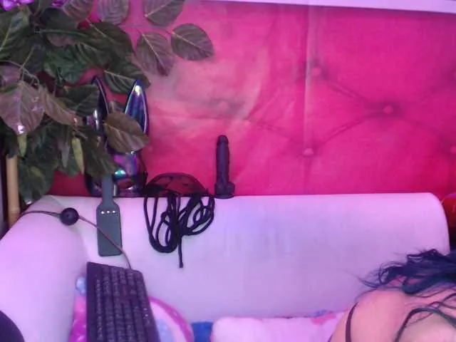 Live sex webcam photo for ReilyMelizza #290596212