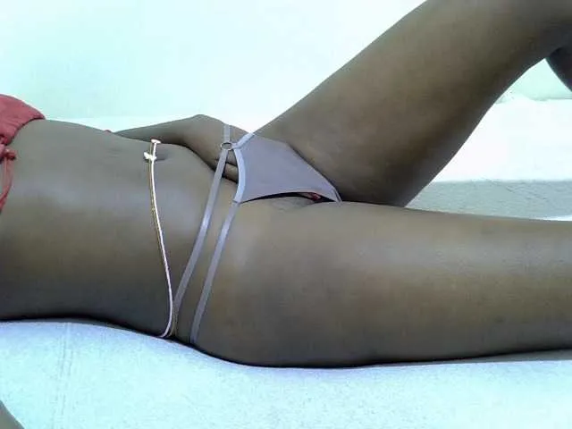 Live sex webcam photo for Rein20 #292668324