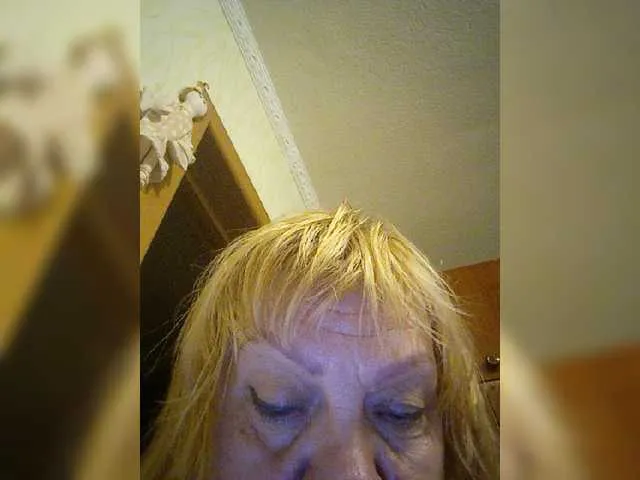Live sex webcam photo for RelaxOldLady #274117359