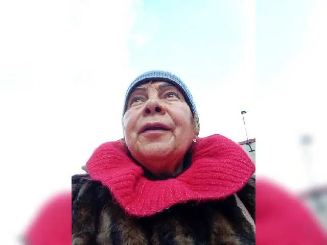 Live sex webcam photo for RelaxOldLady #276573548