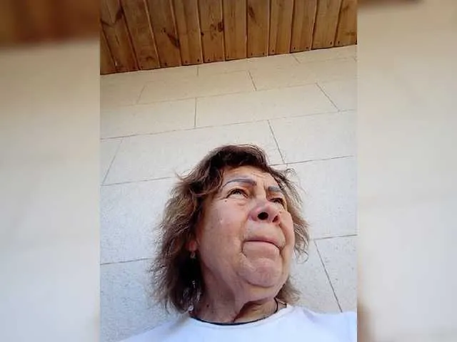Live sex webcam photo for RelaxOldLady #278030547