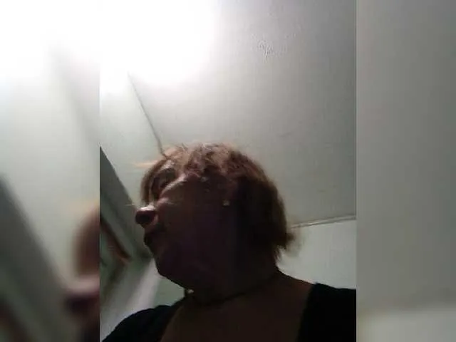 Live sex webcam photo for RelaxOldLady #278042356