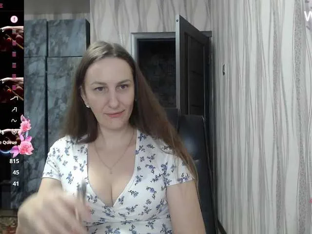 Live sex webcam photo for Rellaxx1 #292387422