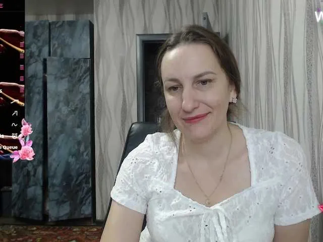 Live sex webcam photo for Rellaxx1 #292393551