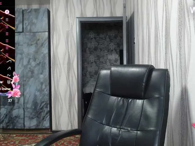 Live sex webcam photo for Rellaxx1 #292407493