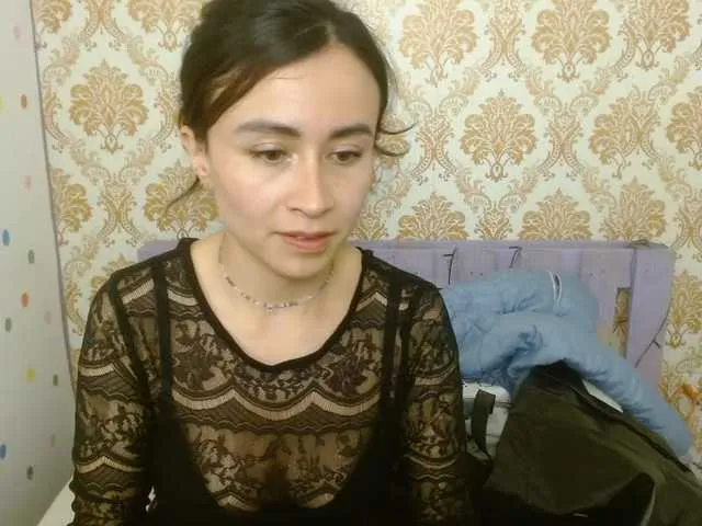 Live sex webcam photo for Reme23 #275730338