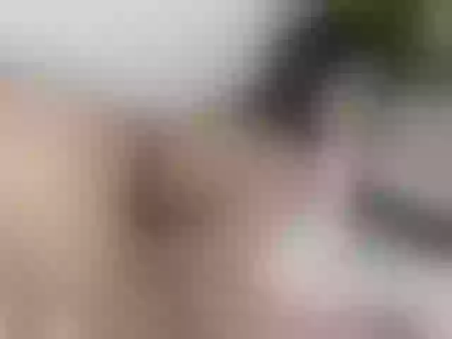 Live sex webcam photo for Remy-26 #273298187