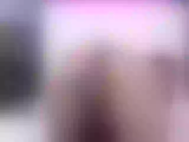 Live sex webcam photo for Remy-26 #273409031