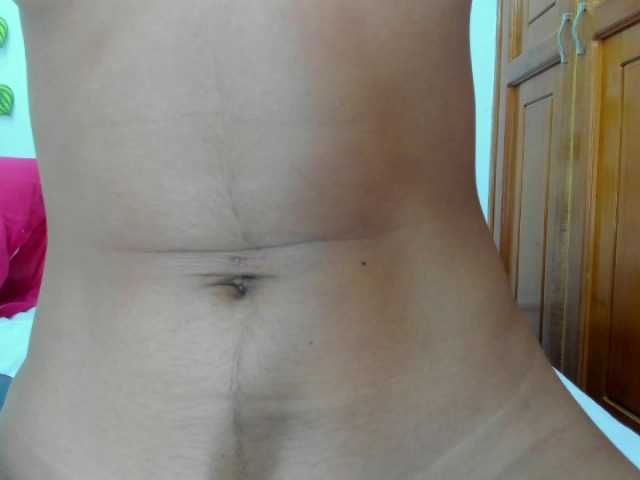 Live sex webcam photo for Renatta-sx #271976406