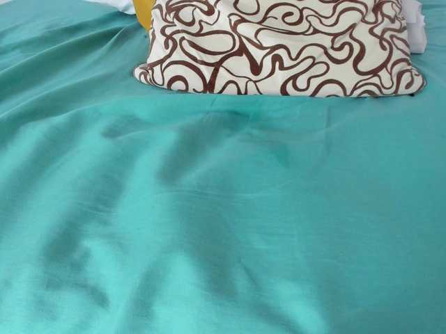 Live sex webcam photo for Renatta-sx #273529195