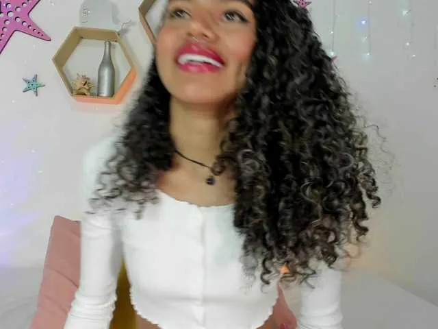 Live sex webcam photo for Renatta-sx #274522065