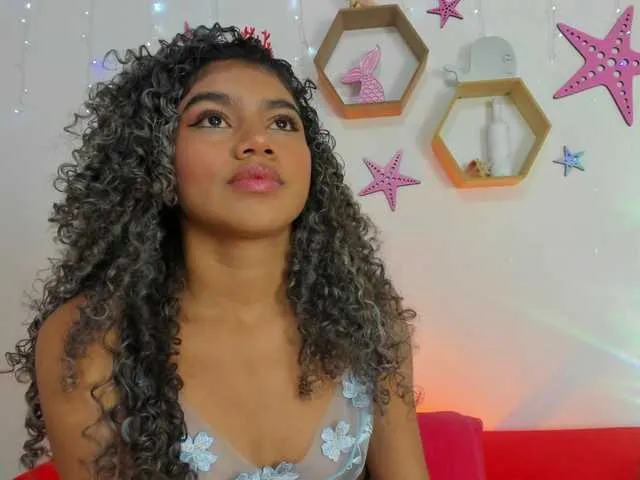 Live sex webcam photo for Renatta-sx #275461089