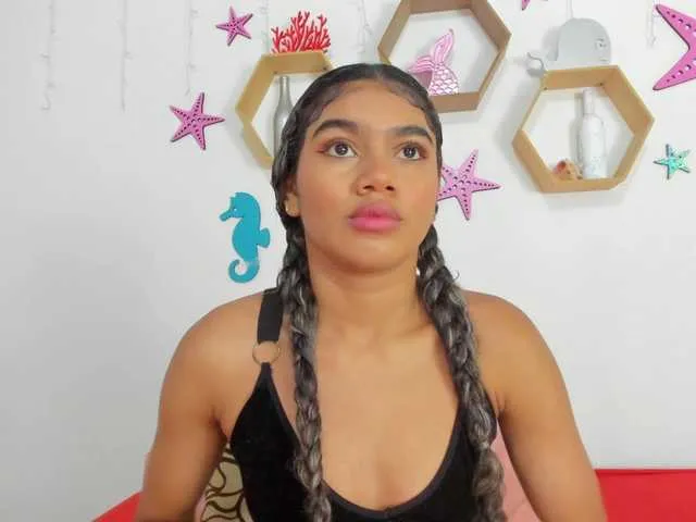 Live sex webcam photo for Renatta-sx #275515650