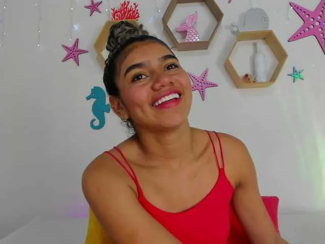 Live sex webcam photo for Renatta-sx #275973818