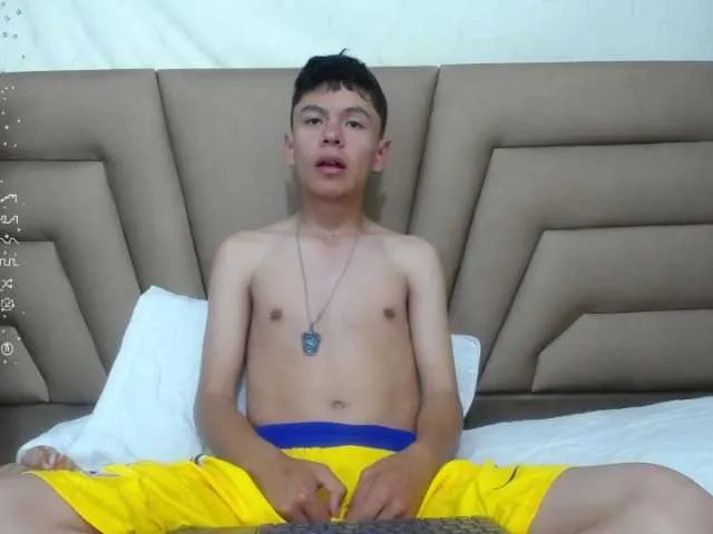 Live sex webcam photo for Rene-King #276280434