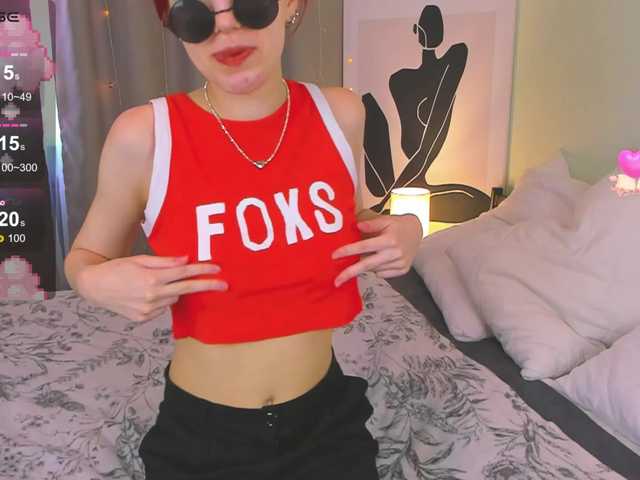 Live sex webcam photo for ReneYolker #290737361