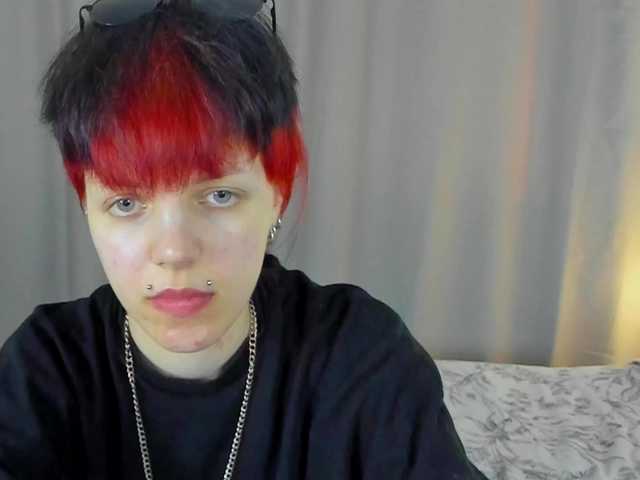 Live sex webcam photo for ReneYolker #290984030