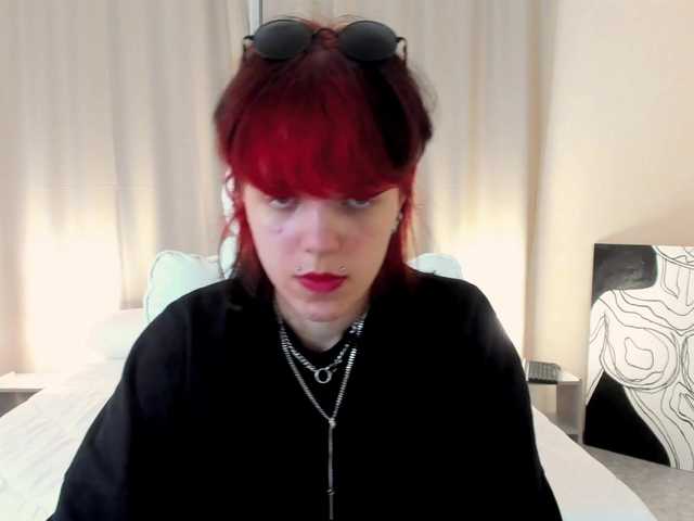 Live sex webcam photo for ReneYolker #291386546