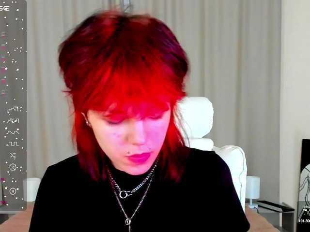 Live sex webcam photo for ReneYolker #291643476