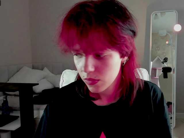 Live sex webcam photo for ReneYolker #291720973