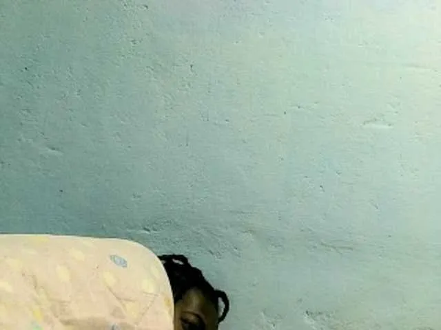 Live sex webcam photo for ReneeGlamour #274606218