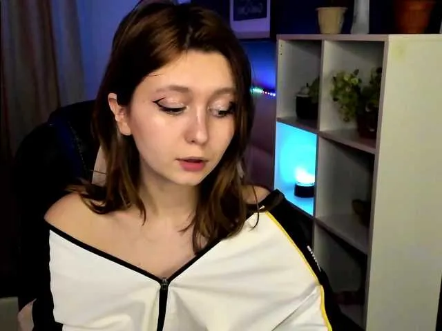 Live sex webcam photo for Renessy #271813977