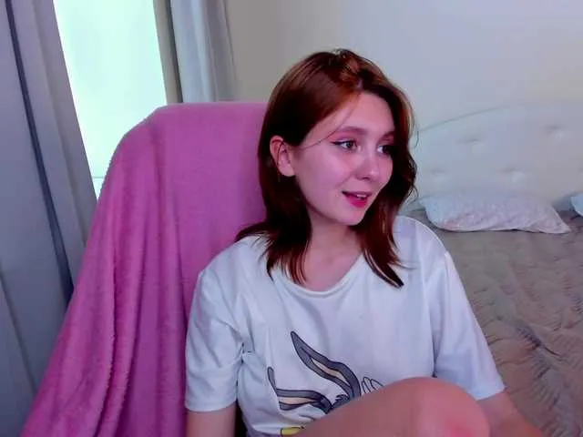 Live sex webcam photo for Renessy #273243565