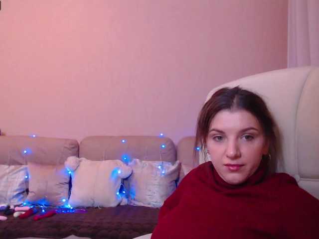 Live sex webcam photo for RennaHart #272078283