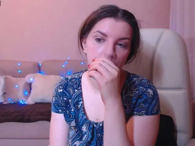 Live sex webcam photo for RennaHart #272171262