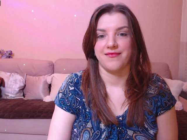 Live sex webcam photo for RennaHart #272601372