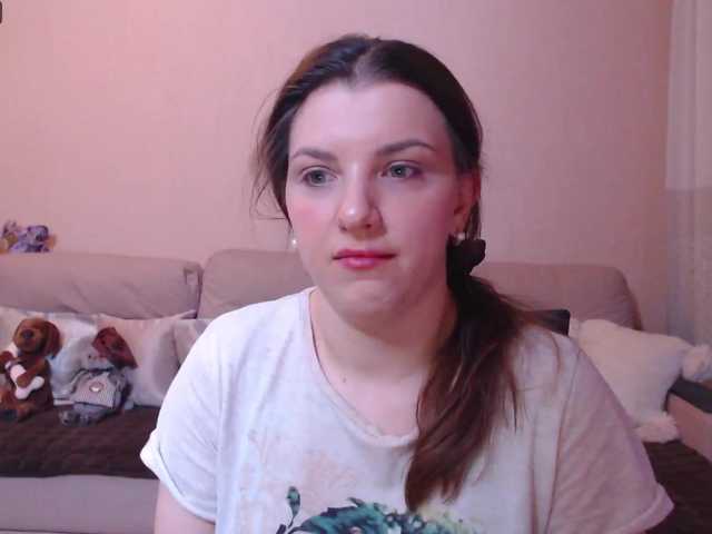 Live sex webcam photo for RennaHart #272757188