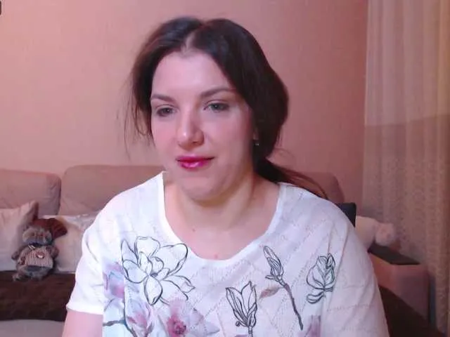 Live sex webcam photo for RennaHart #273144328