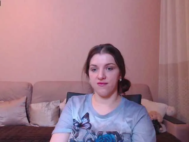 Live sex webcam photo for RennaHart #273511865