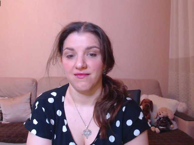 Live sex webcam photo for RennaHart #273532491