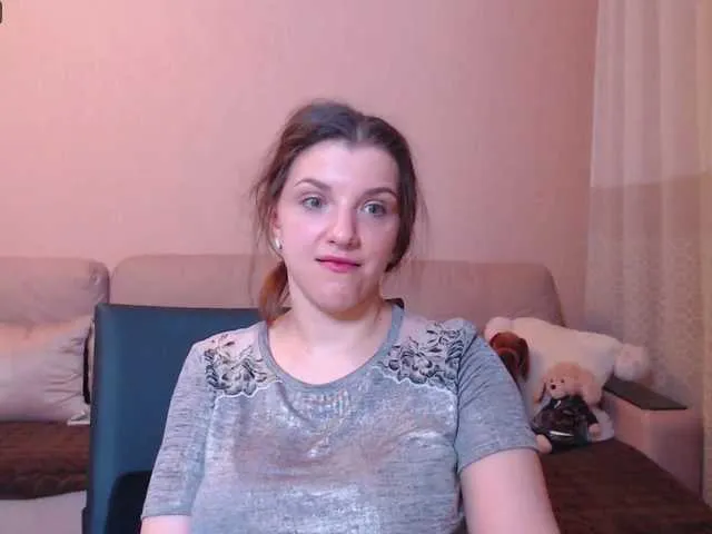 Live sex webcam photo for RennaHart #273558333