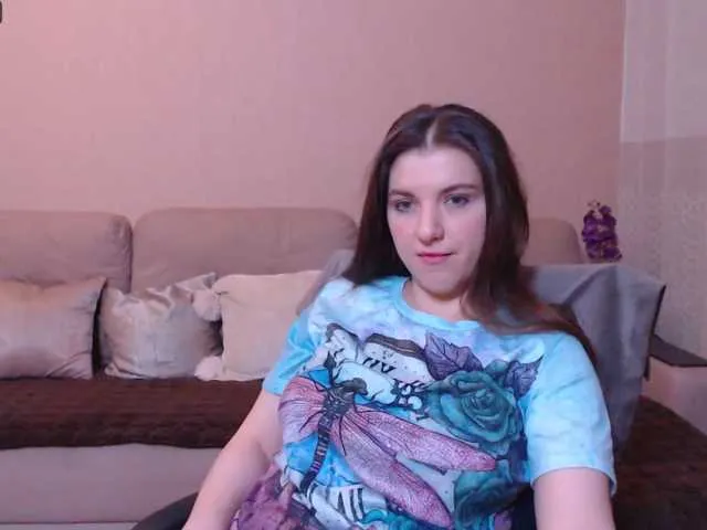 Live sex webcam photo for RennaHart #273952583