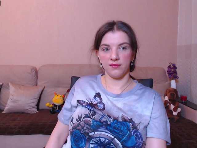 Live sex webcam photo for RennaHart #274275462