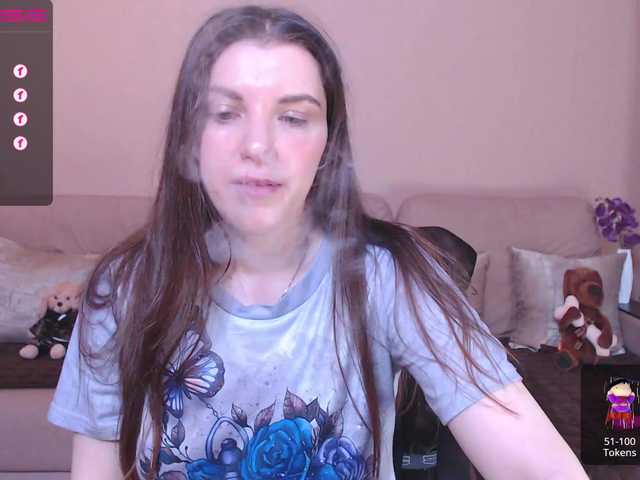 Live sex webcam photo for RennaHart #275636513