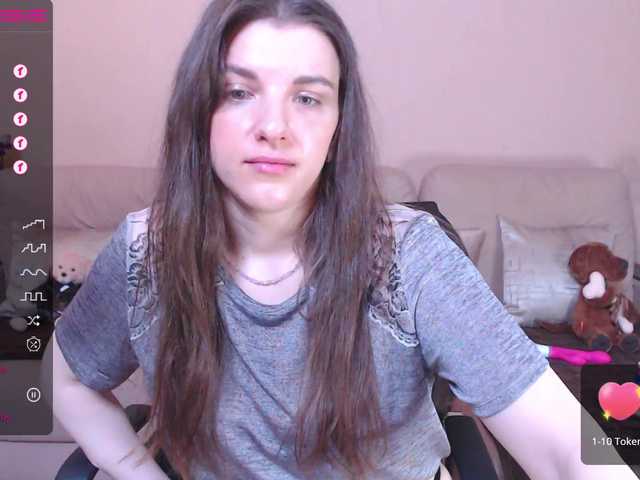 Live sex webcam photo for RennaHart #275724186