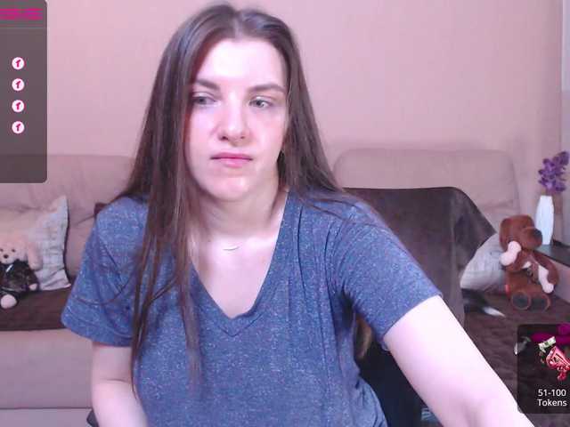 Live sex webcam photo for RennaHart #275995878