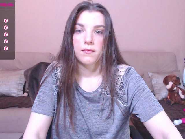 Live sex webcam photo for RennaHart #276040358