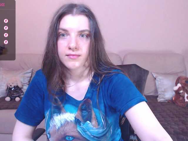 Live sex webcam photo for RennaHart #276074112
