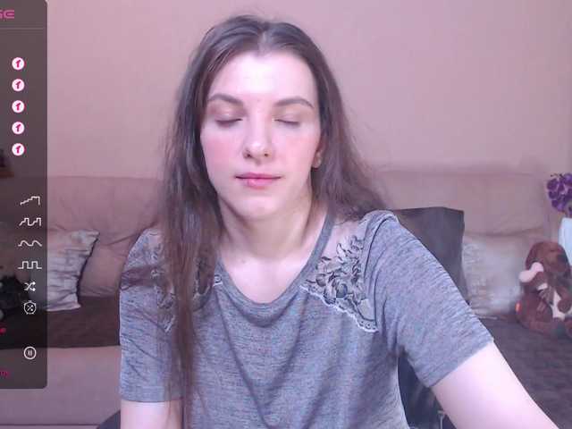 Live sex webcam photo for RennaHart #276126169