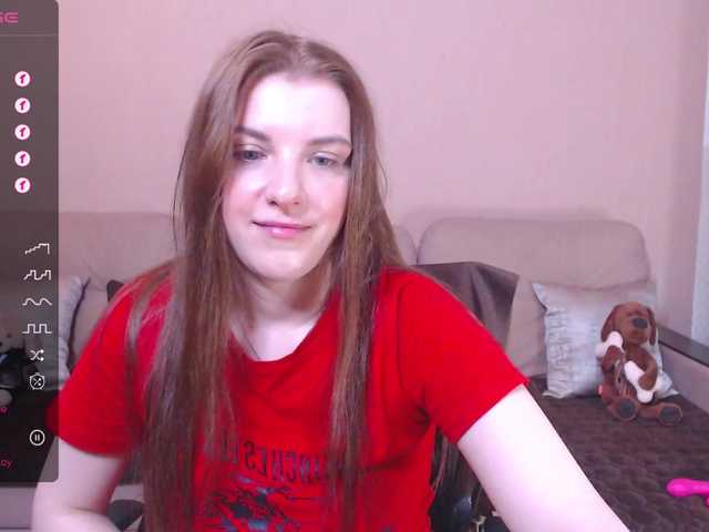 Live sex webcam photo for RennaHart #276338140